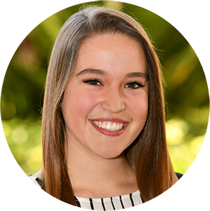 Rebecca-Willer_Headshot-NEW_Circle.png